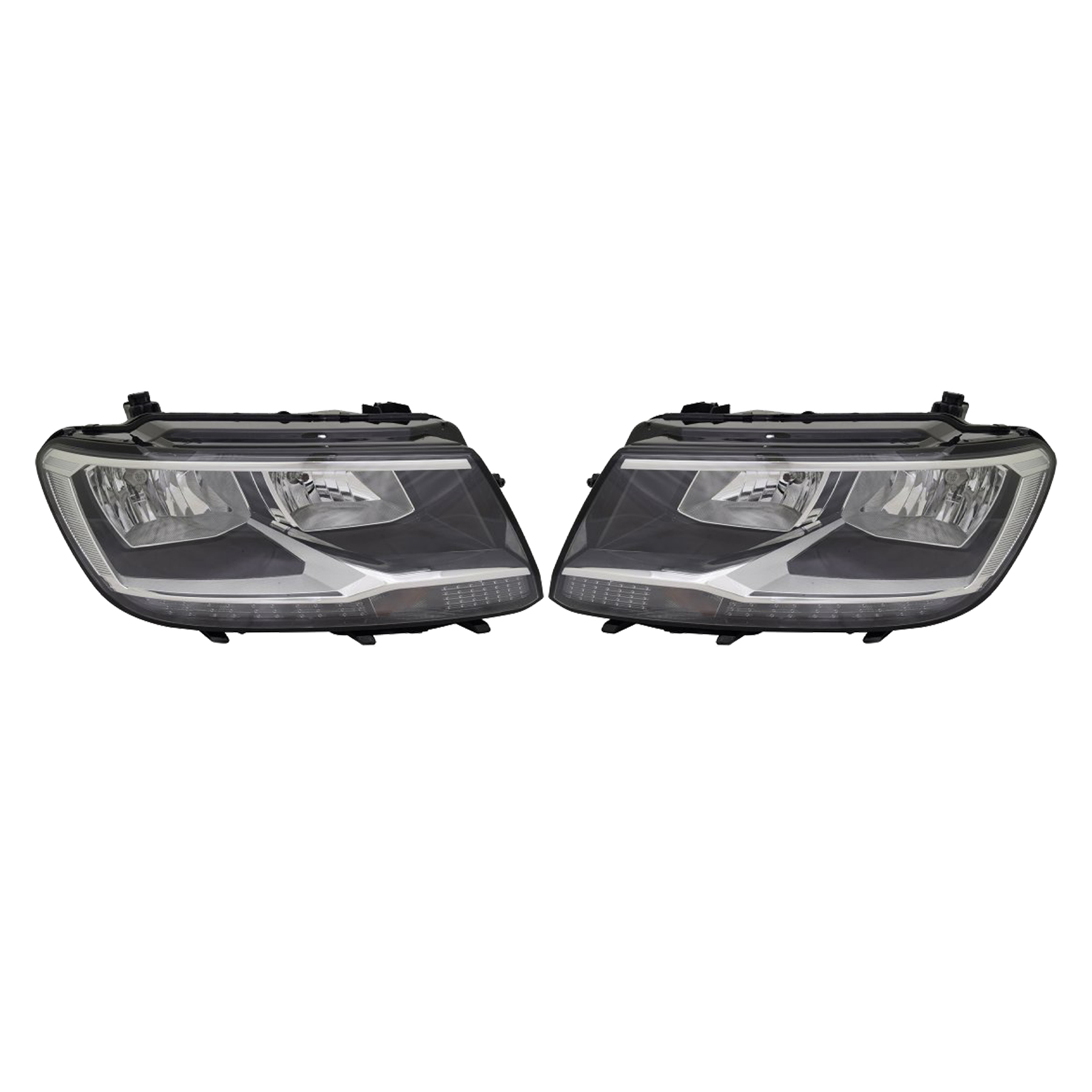 2018-2021 Volkswagen Tiguan Headlights - Halogen (Pair)